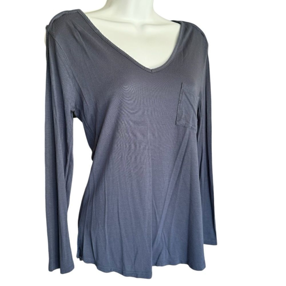 Glitz Long Sleeve Blue Tee Casual Solid T-Shirt Size M